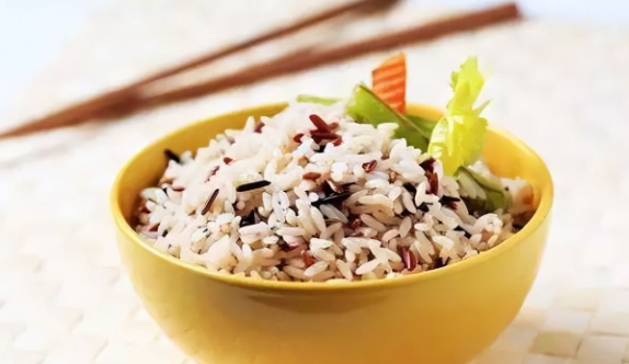 不吃碳水減肥有效嗎 不吃米飯有哪些危害